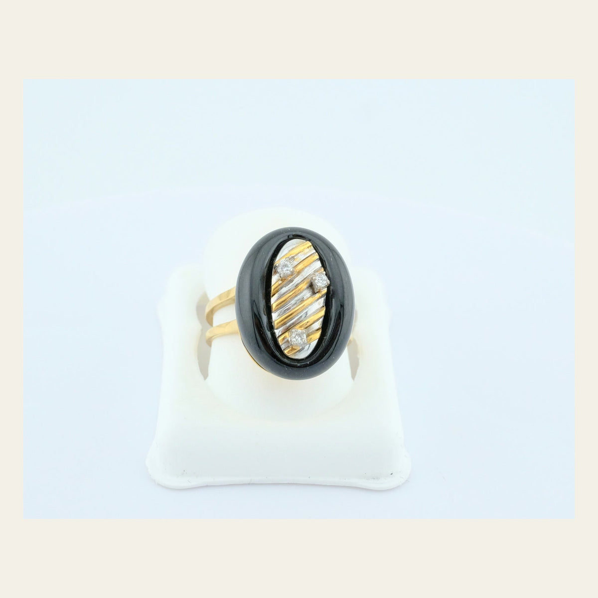 14K Yellow Gold Onyx and Diamond Ring