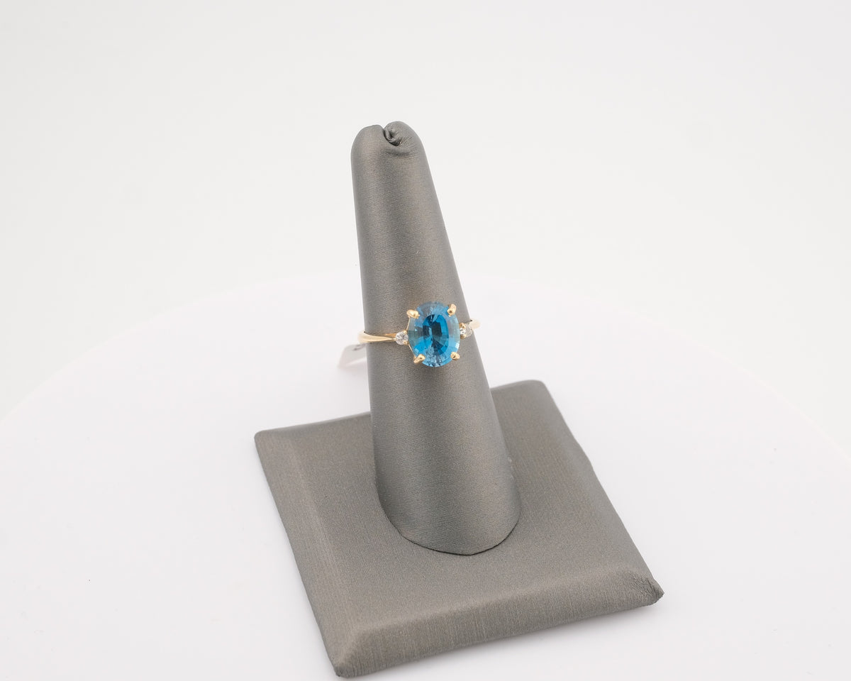 14K Gold Blue Topaz Diamonds Ring